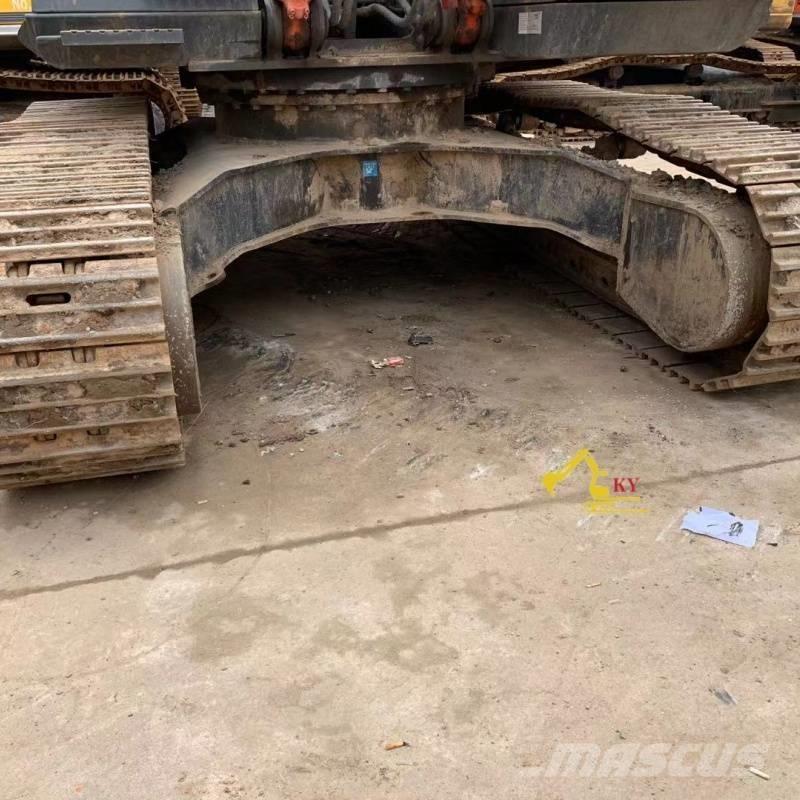 Hitachi 350 Pelle sur chenilles