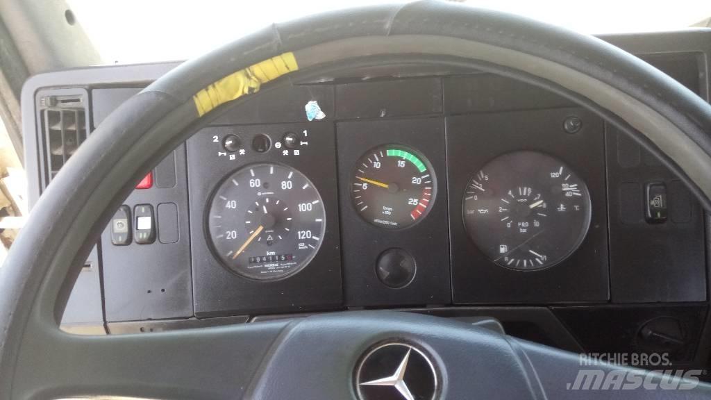Mercedes-Benz 3535 Camion benne