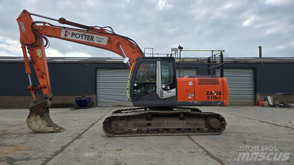 Hitachi ZX 210 LC-3 Pelle sur chenilles