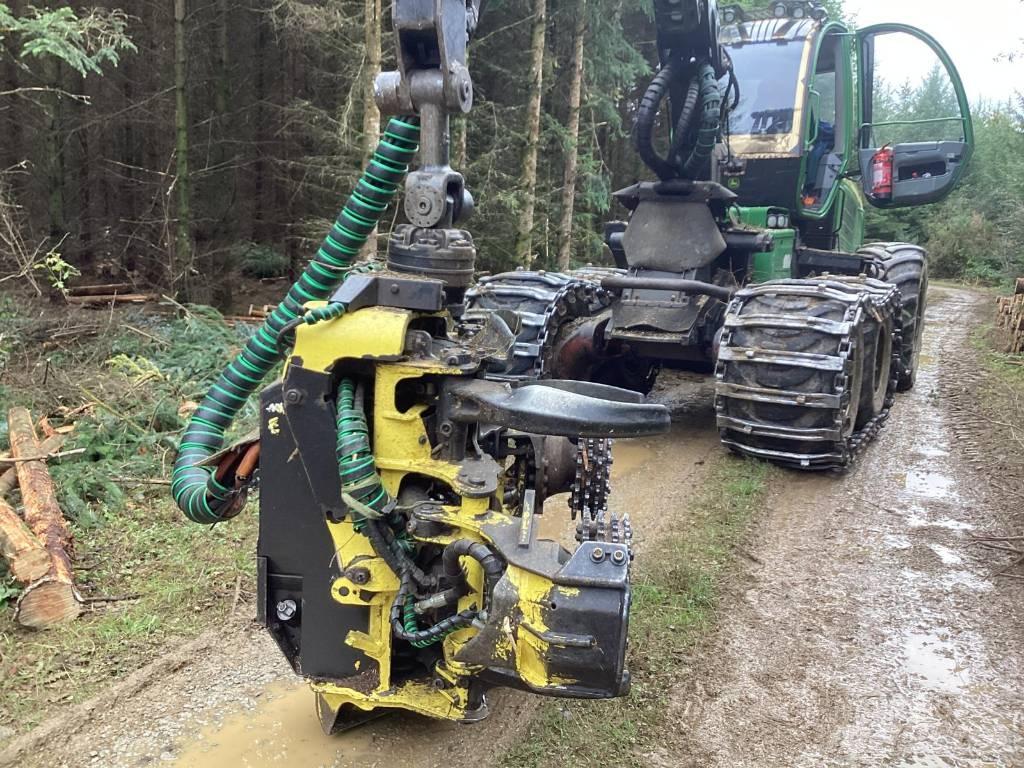 John Deere 1170 E Abatteuse