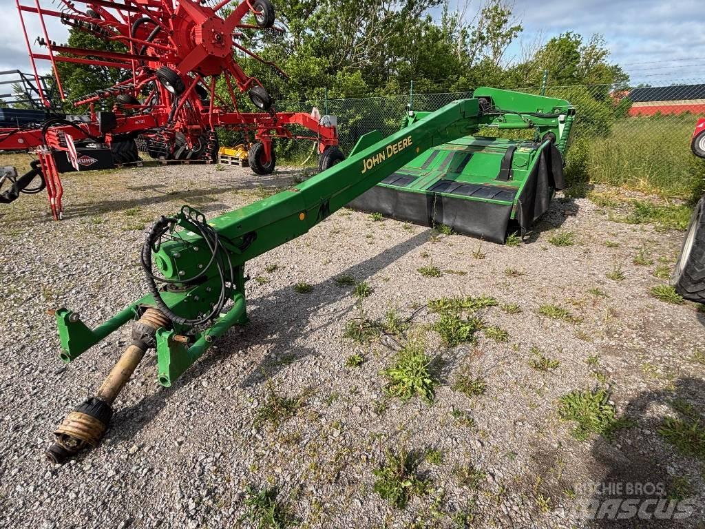 John Deere 730 Faucheuse-conditionneuse
