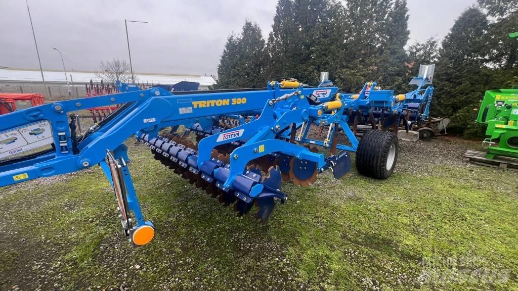 Farmet Triton 300 P Charrue à dents