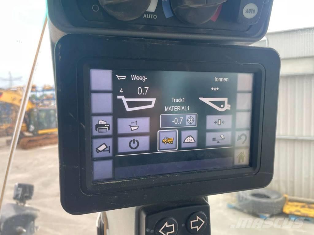 CAT 972M XE Chargeuse sur pneus