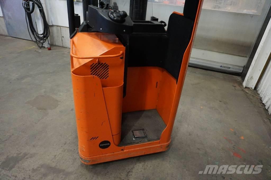 Toyota SSE135L Gerbeurs Automoteurs