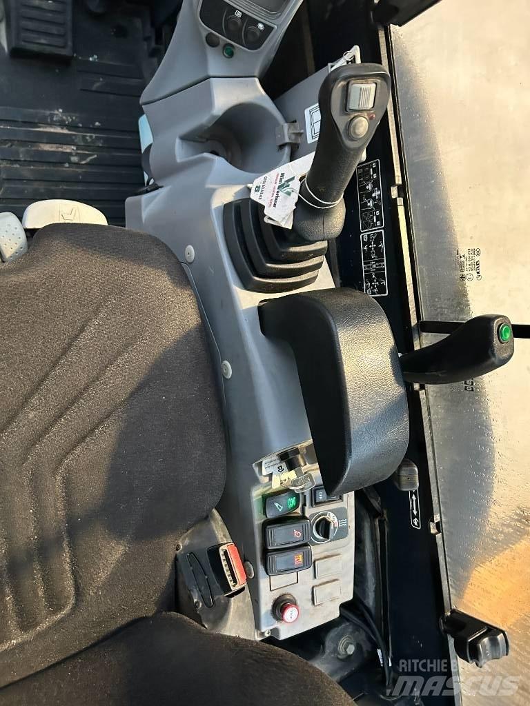 Kubota U 27-4 Mini pelle < 7t