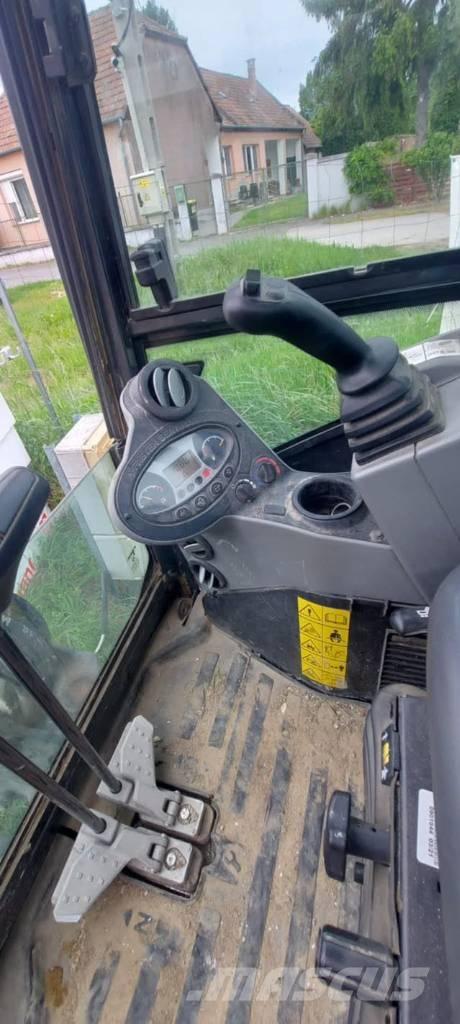 Bobcat E 27z Mini pelle < 7t