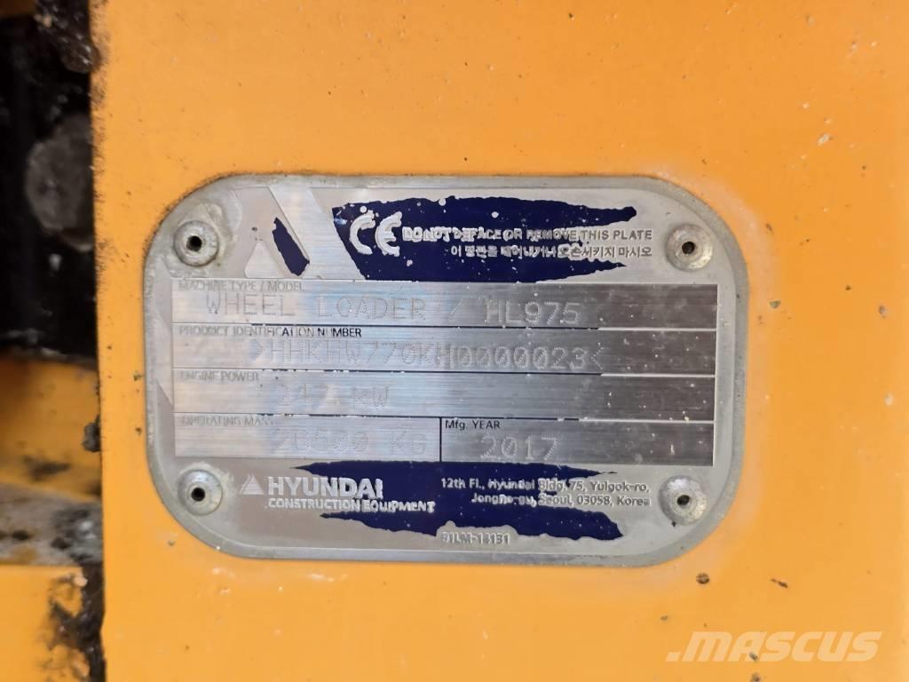 Hyundai HL 975 Chargeuse sur pneus