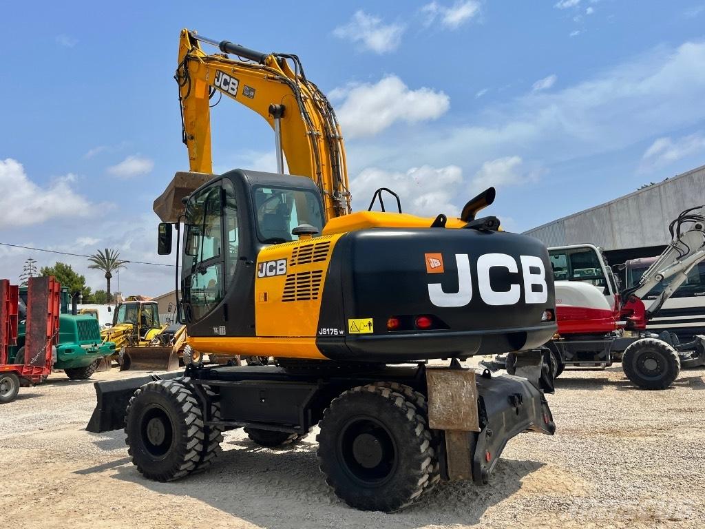 JCB JS 175 W Pelle sur pneus