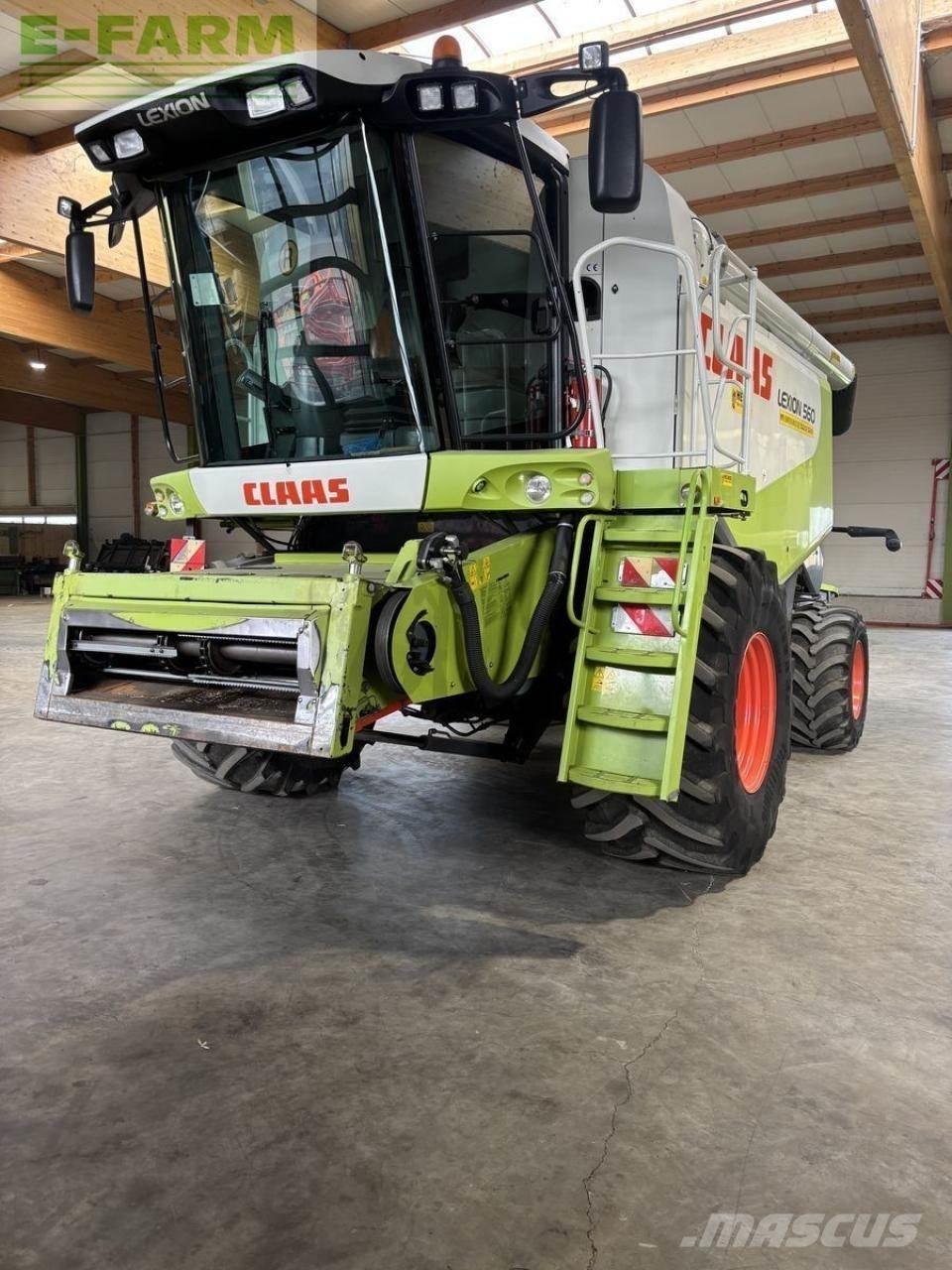 CLAAS lexion 560 Moissonneuse batteuse