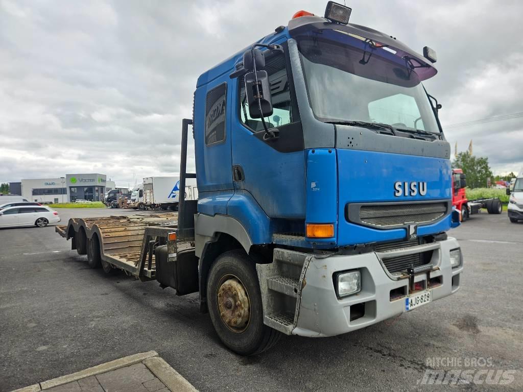 Sisu E12 8x2 Camions de transport de machines forestières