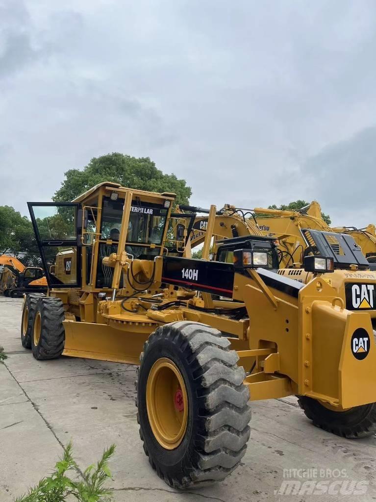 CAT 140 H Niveleuse