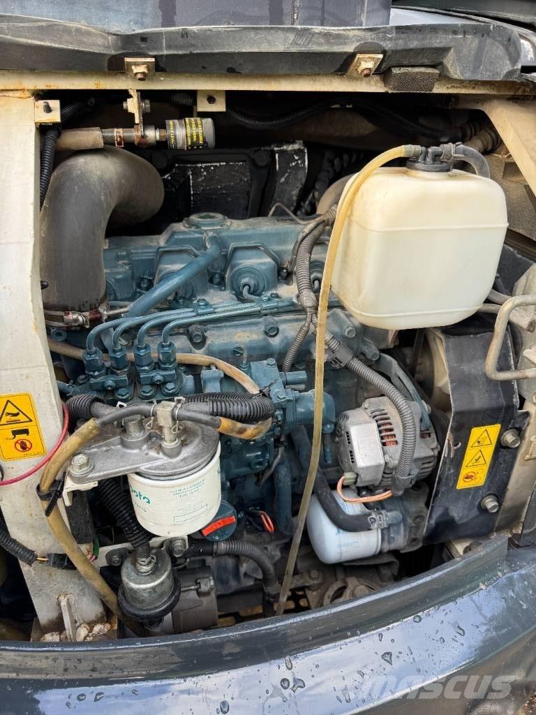 Kubota U48-4 Mini pelle < 7t