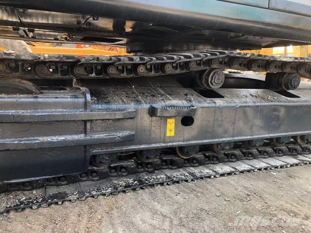 Hyundai R 305 LC-9 Pelle sur chenilles