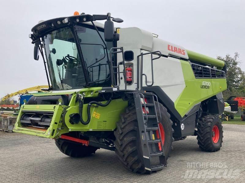 CLAAS LEXION 6700 Moissonneuse batteuse