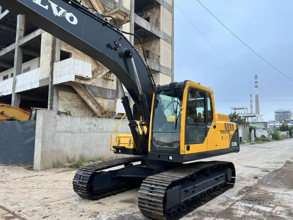 Volvo EC 210 B LC Pelle sur chenilles