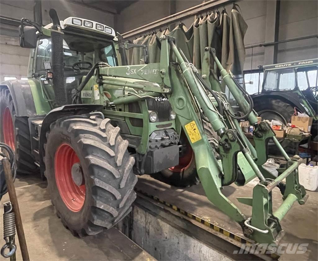 Fendt 820 Vario Tracteur