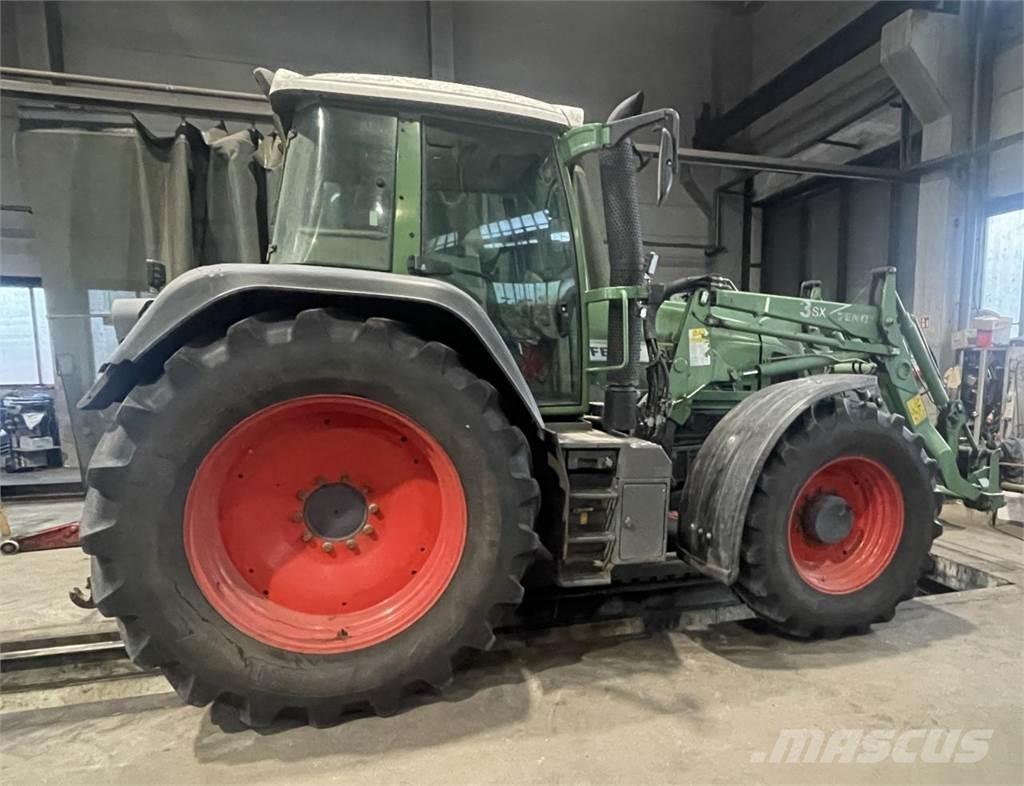 Fendt 820 Vario Tracteur