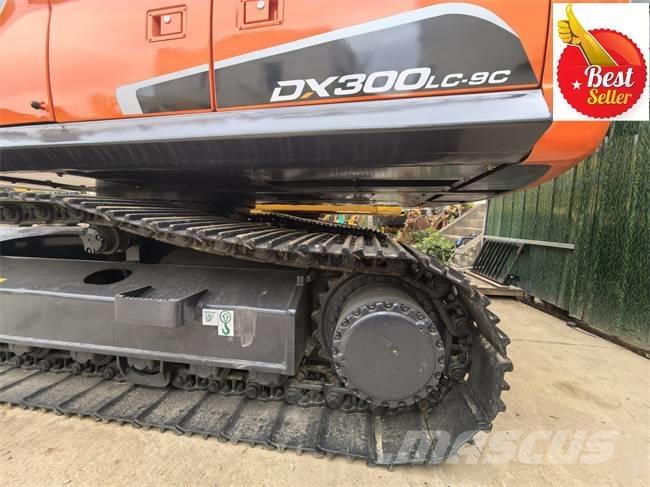 Doosan DX 300 LC Pelle sur chenilles