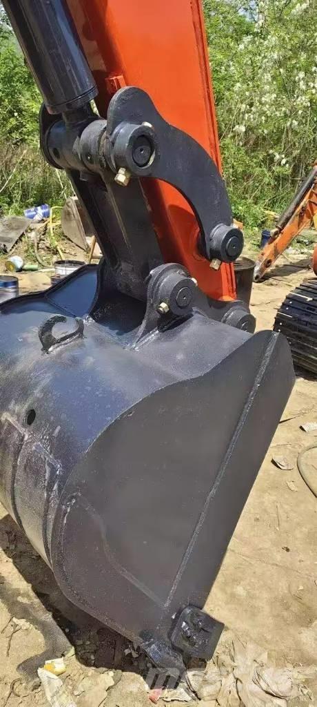 Doosan DX 60 Mini pelle < 7t