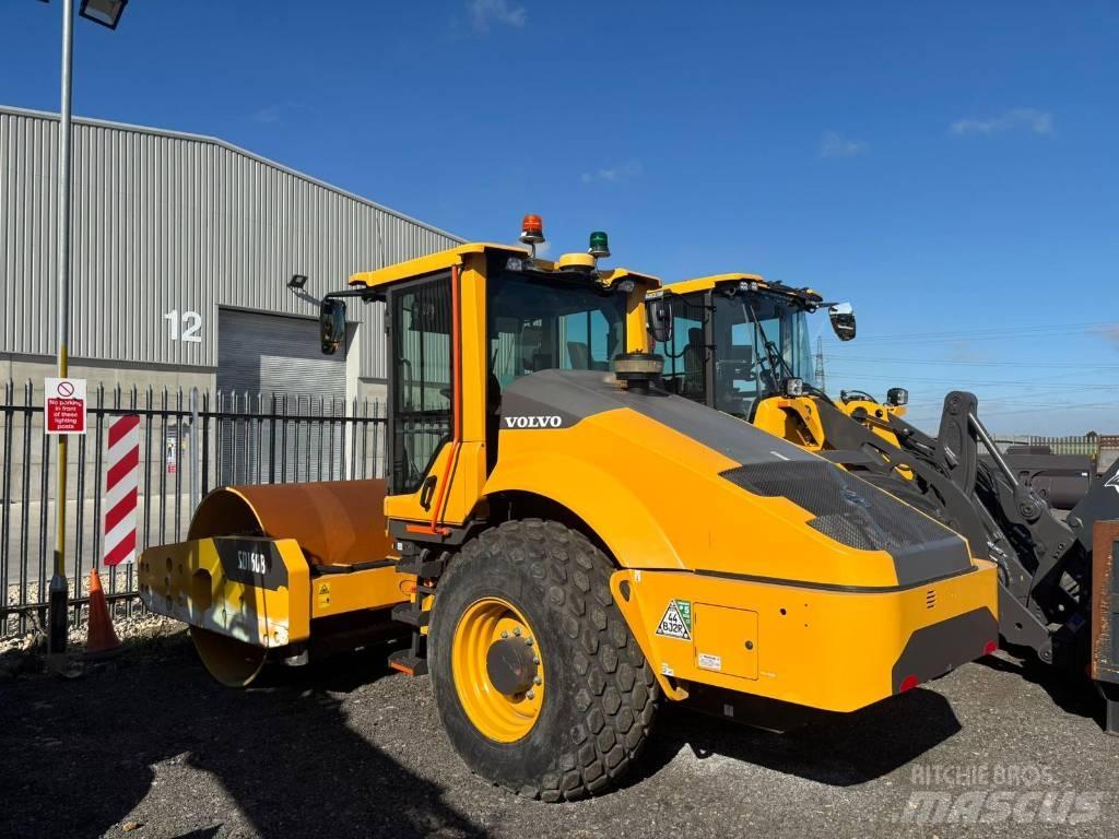 Volvo SD 160 B Rouleaux à pneumatiques