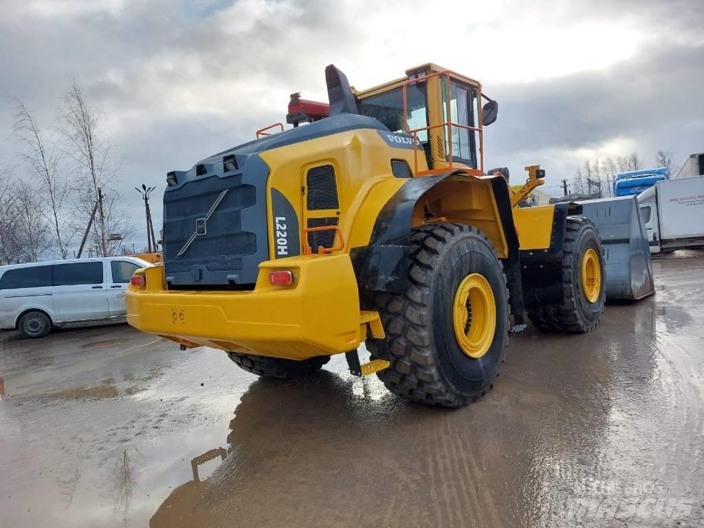 Volvo L 220 H Chargeuse sur pneus