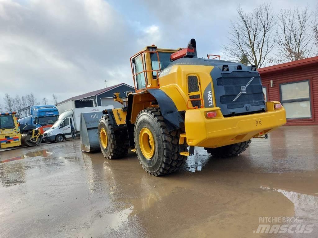 Volvo L 220 H Chargeuse sur pneus