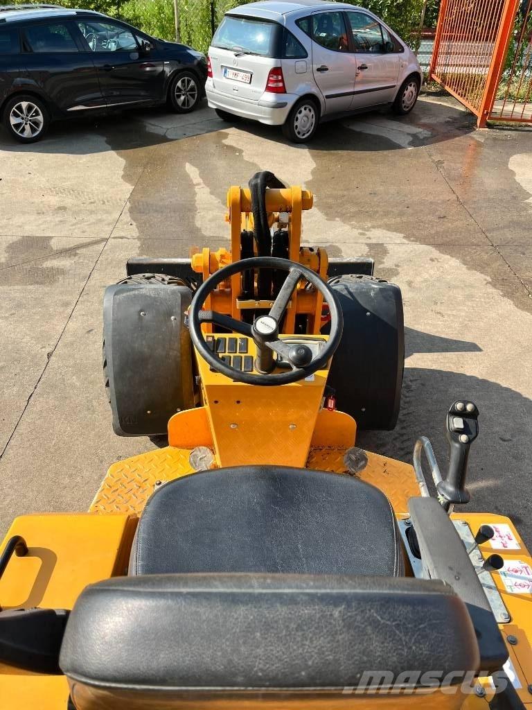 Knikmops KM 250 Chargeuse sur pneus