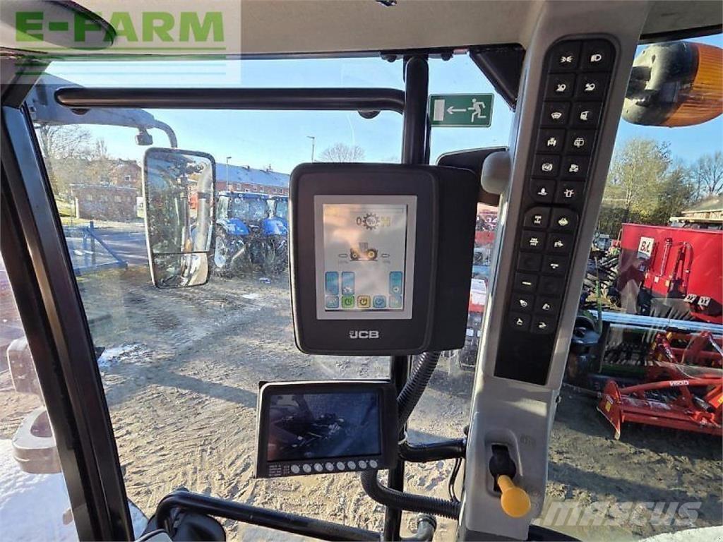 JCB fastrac 8330 Tracteur