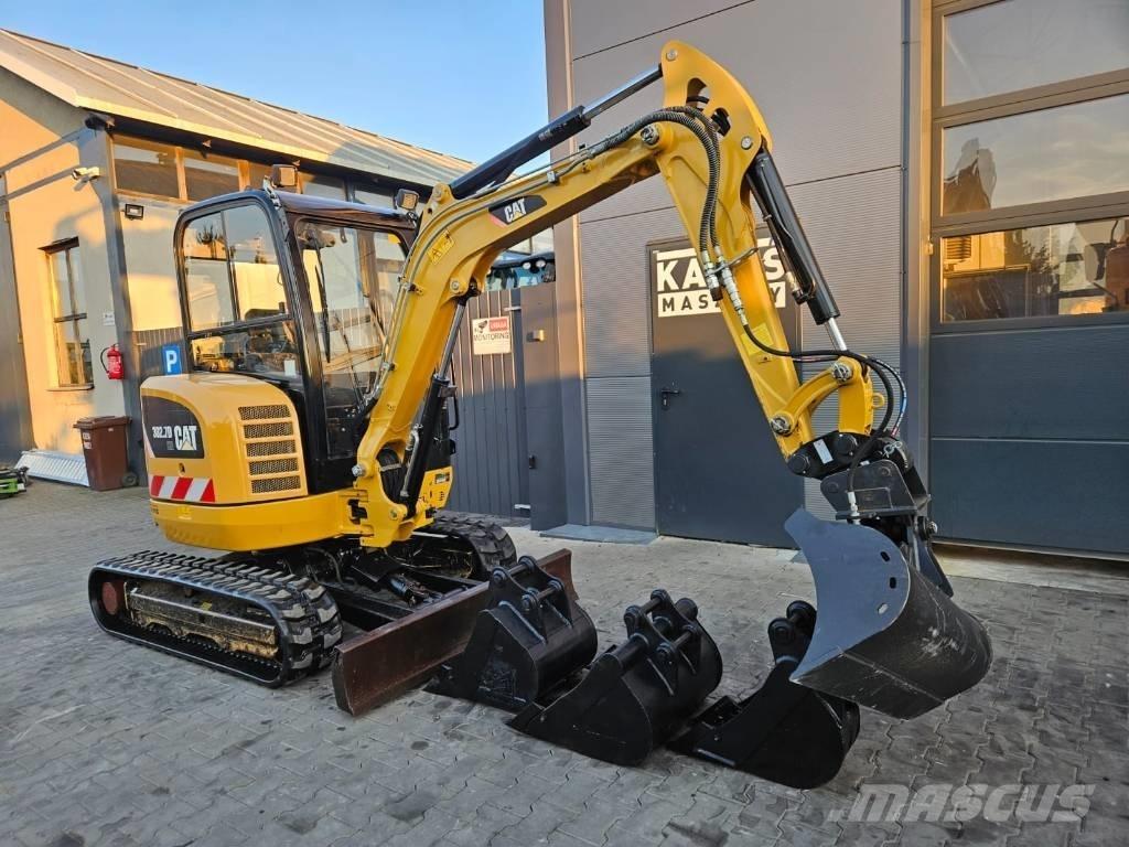 CAT 302.7 D CR Mini pelle < 7t