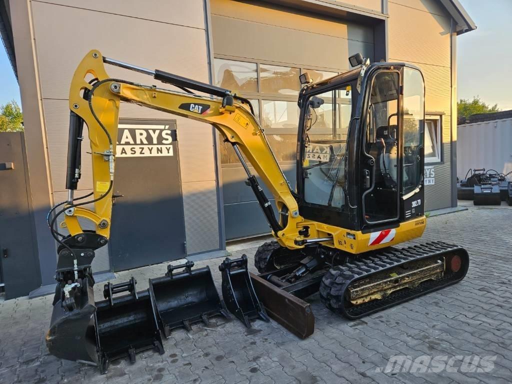 CAT 302.7 D CR Mini pelle < 7t