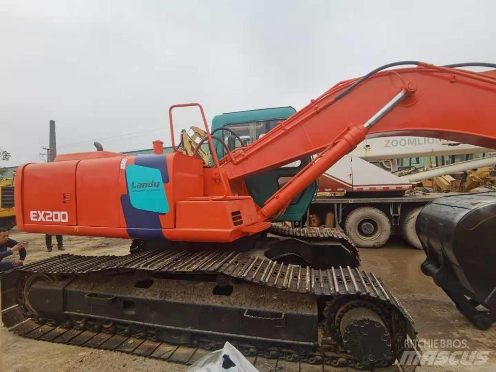 Hitachi EX 200 Pelle sur chenilles