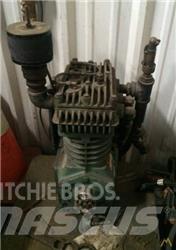 Manitowoc 4000 W Accessoires et pièces pour grue