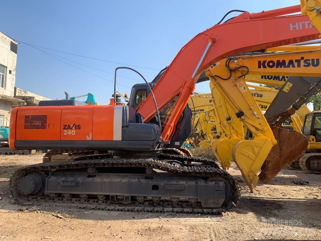 Hitachi Zaxis 240 Pelle sur chenilles