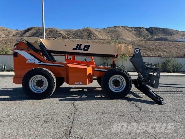 JLG 1054 Chariot télescopique