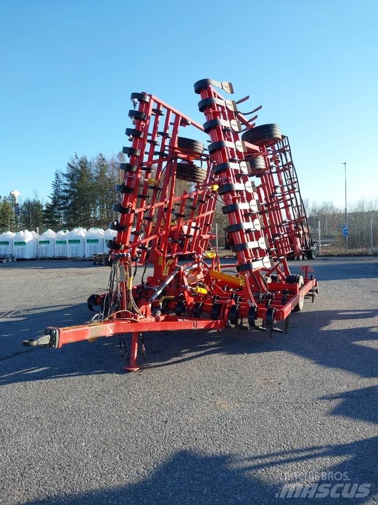 Potila Master 800 Herse