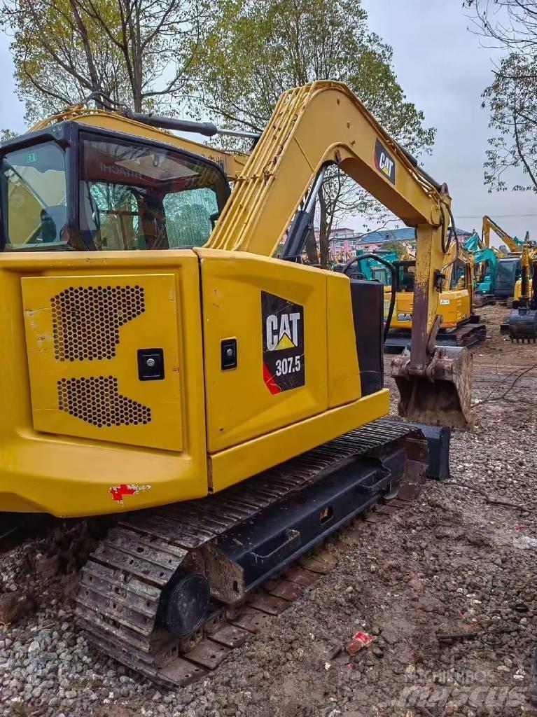 CAT 307.5 Mini pelle < 7t