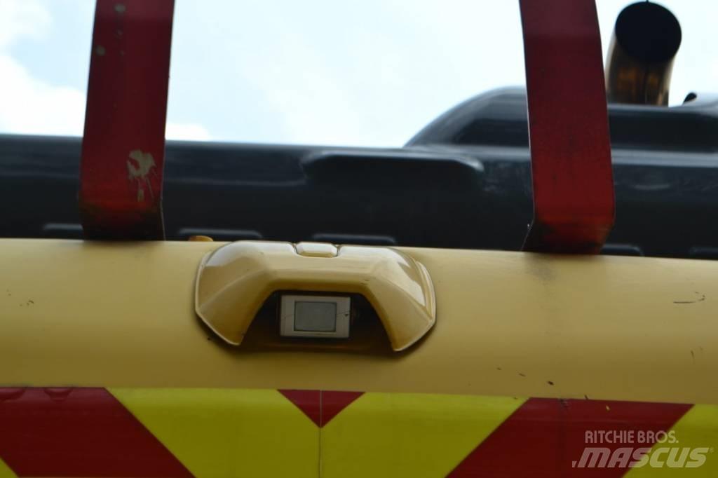 Komatsu PC 210 LC-11 Pelle sur chenilles