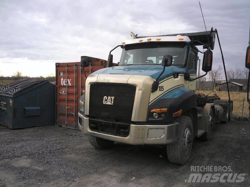 CAT CT 660 Chariots à câble démontable
