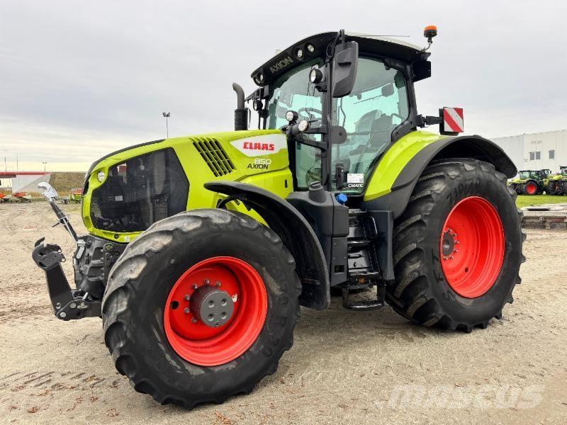 CLAAS AXION 850 Tracteur