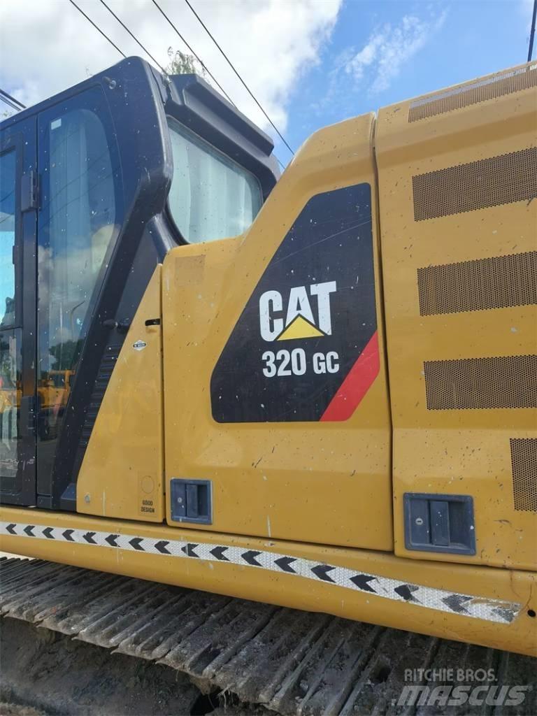 CAT 320 GC Pelle sur chenilles