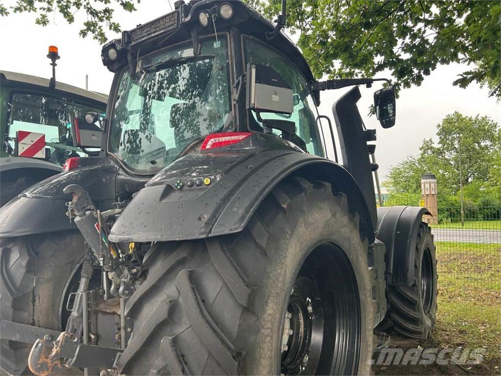 Valtra T 235 D Tracteur