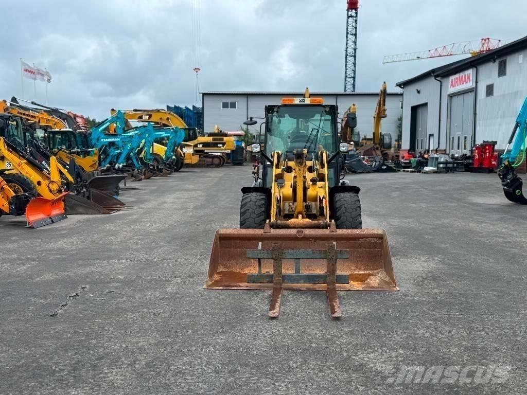 CAT 906 H Chargeuse sur pneus