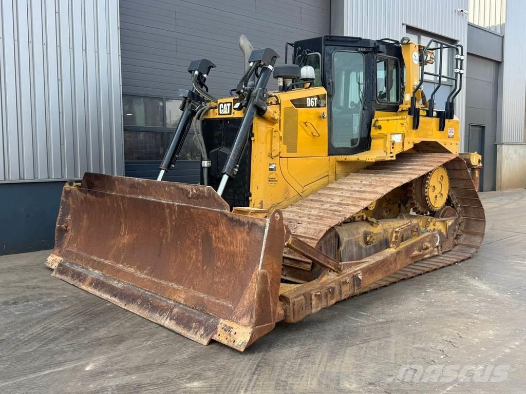 CAT D6T LGP Bouteurs sur chenilles