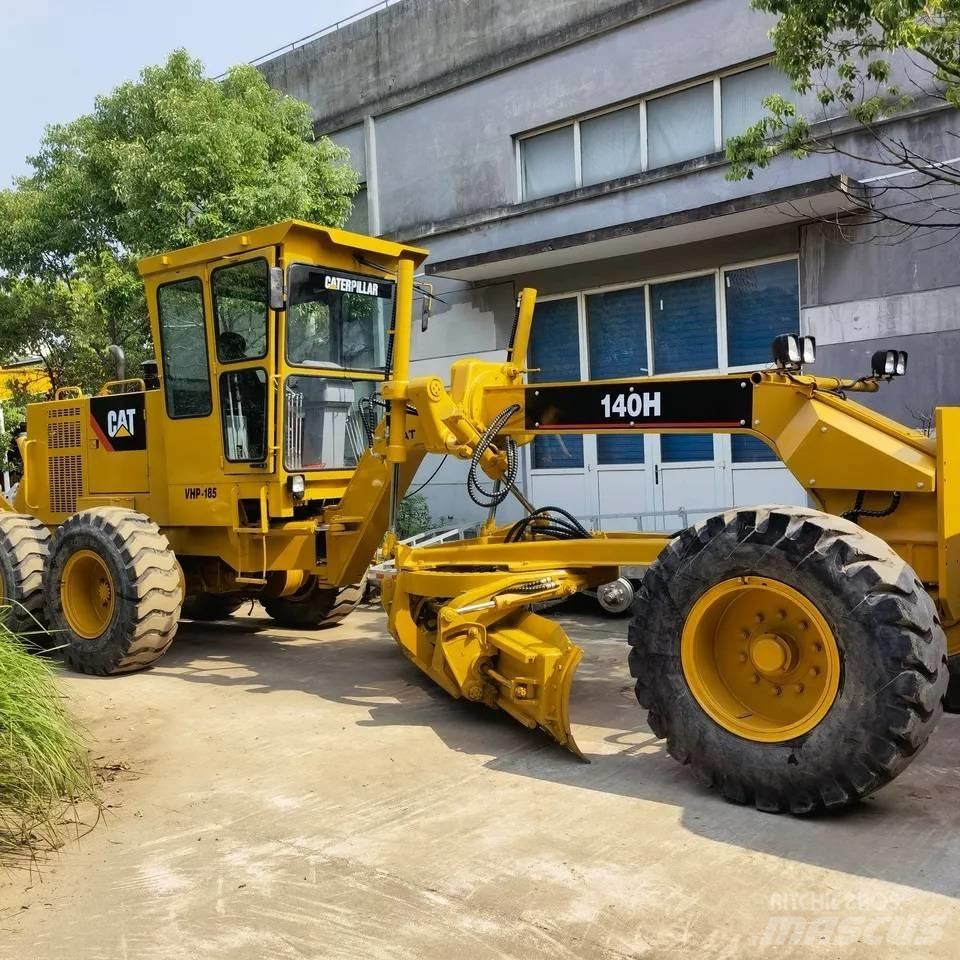 CAT 140H Niveleuse