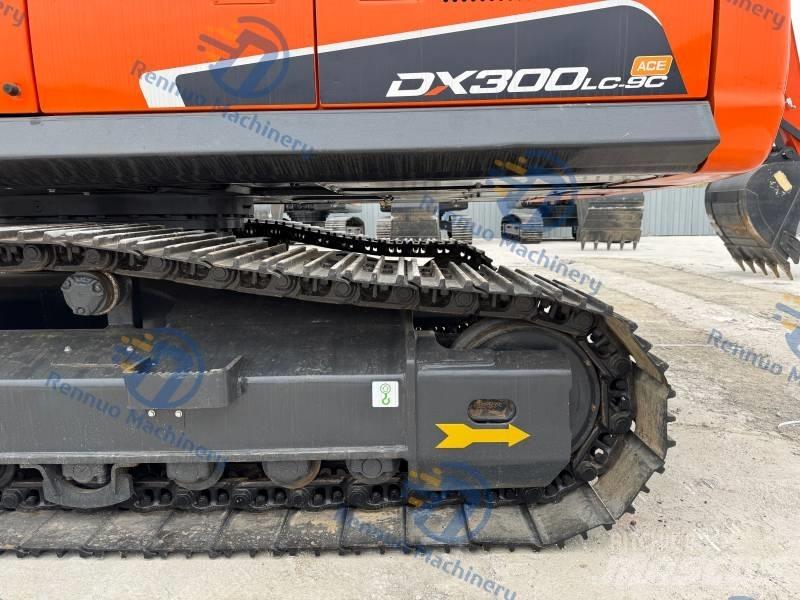 Doosan DX 300 LC-9C Pelle sur chenilles