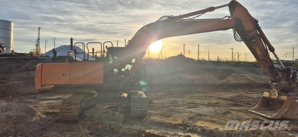 Hitachi LCN-6 Pelle sur chenilles