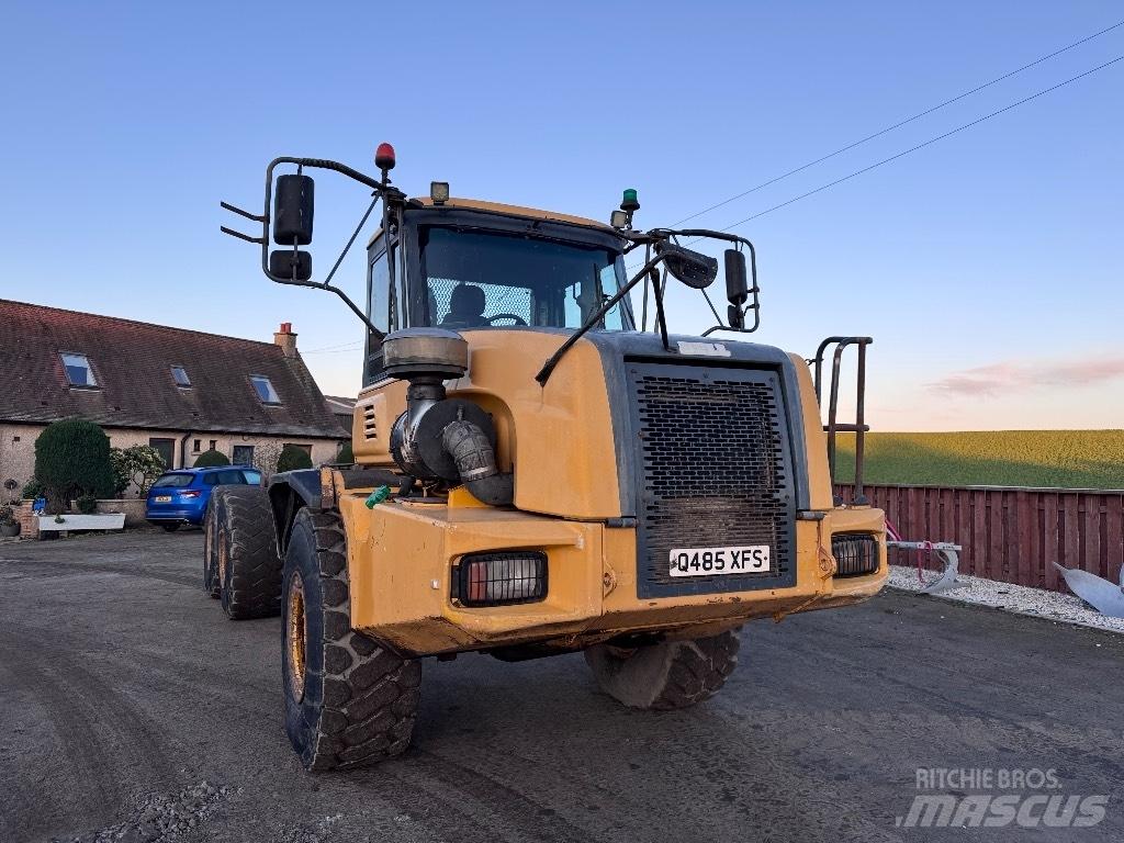 Bell B 25 D Tombereau articulé