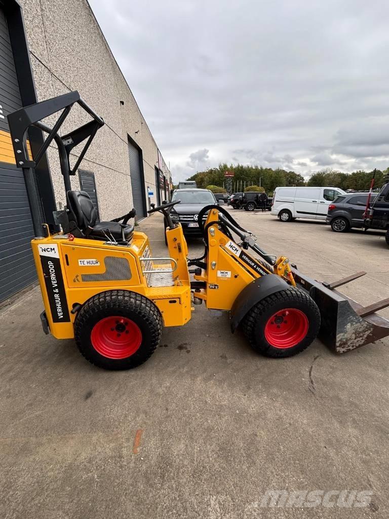 Knikmops KM 130 Chargeuse sur pneus