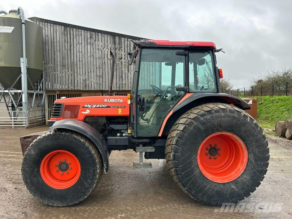 Kubota ME 8200 Tracteur