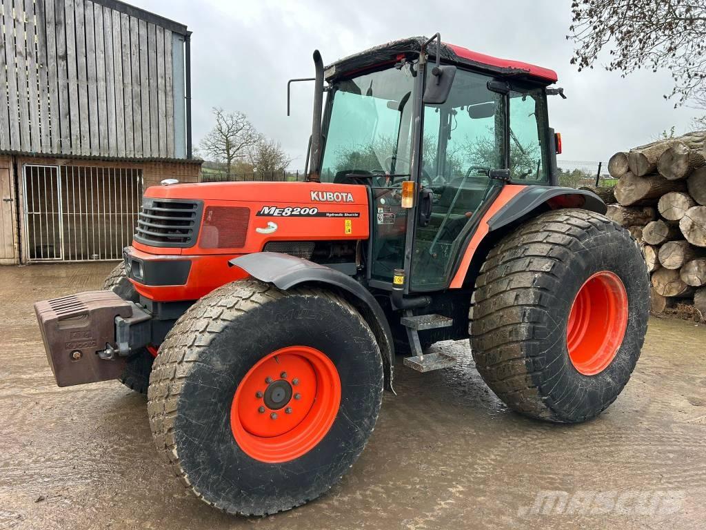Kubota ME 8200 Tracteur